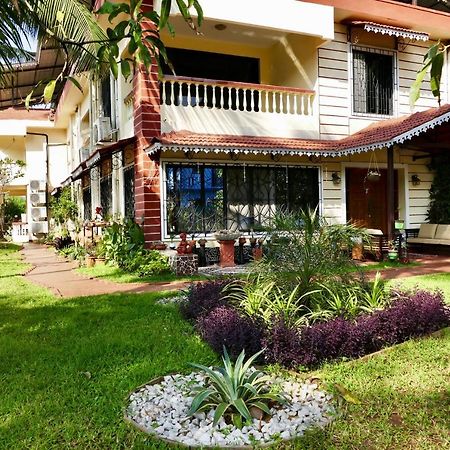 Shanu'S Seaside Inn - A Guesthouse, 100 Metres To Candolim Beach Exterior photo